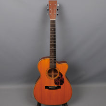 2007 Martin 000-28 Custom