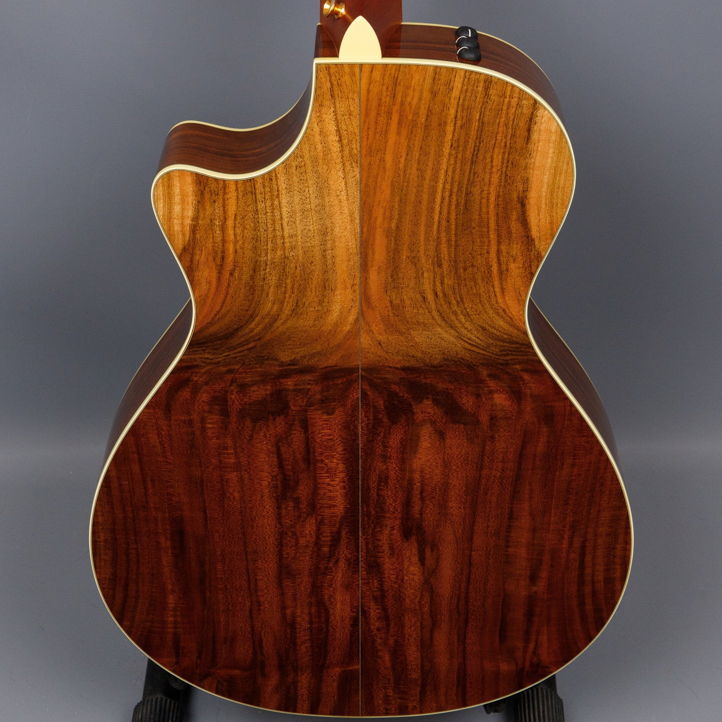 2005 Taylor W12ce